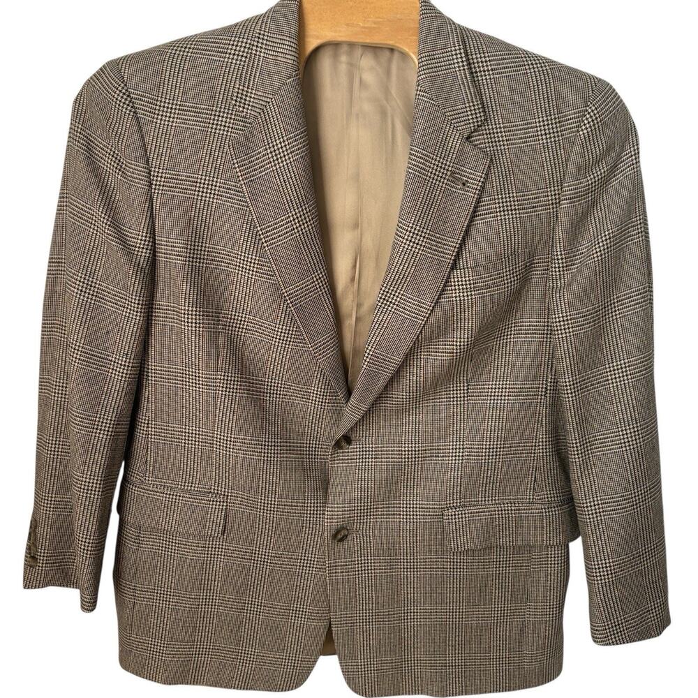 Vintage Burberry Sport Jacket Men's Size 44R Beige Plaid Blazer Lord & Taylor